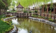 باغ تالار ایرانی احمد آباد