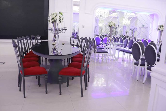 تالار رویال انتیک