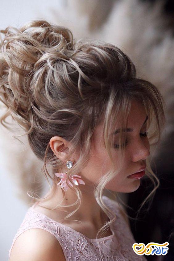 شینیون عروس شلوغ و حالت‌دار عروس