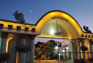 باغ تالار معرکه ازادگان