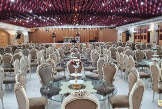 تالار پذیرایی بزرگ پردیس کیان در اتوبان چراغی