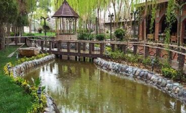 باغ تالار کوچک در احمد آباد