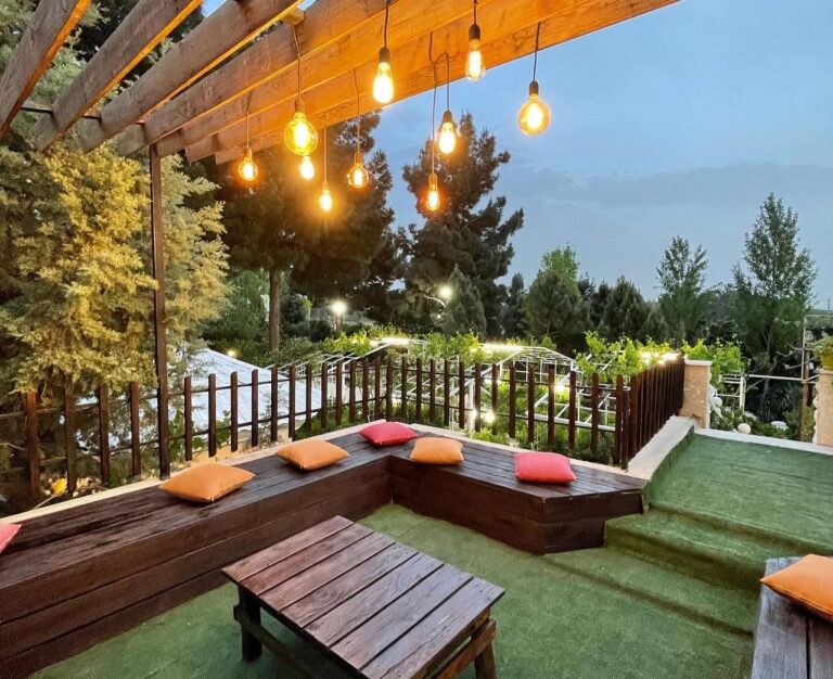 برگزار کننده مراسم عقد با امکانات ویژه در باغ بهاران