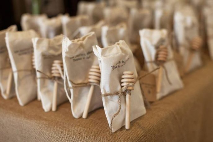 گیفت عقد و عروسی و کادوی زیبا