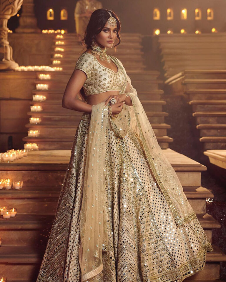 لباس پوست گندمی