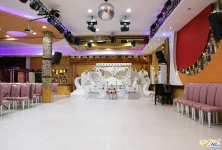 باغ تالار پذیرایی مجلل عمارت خورشید