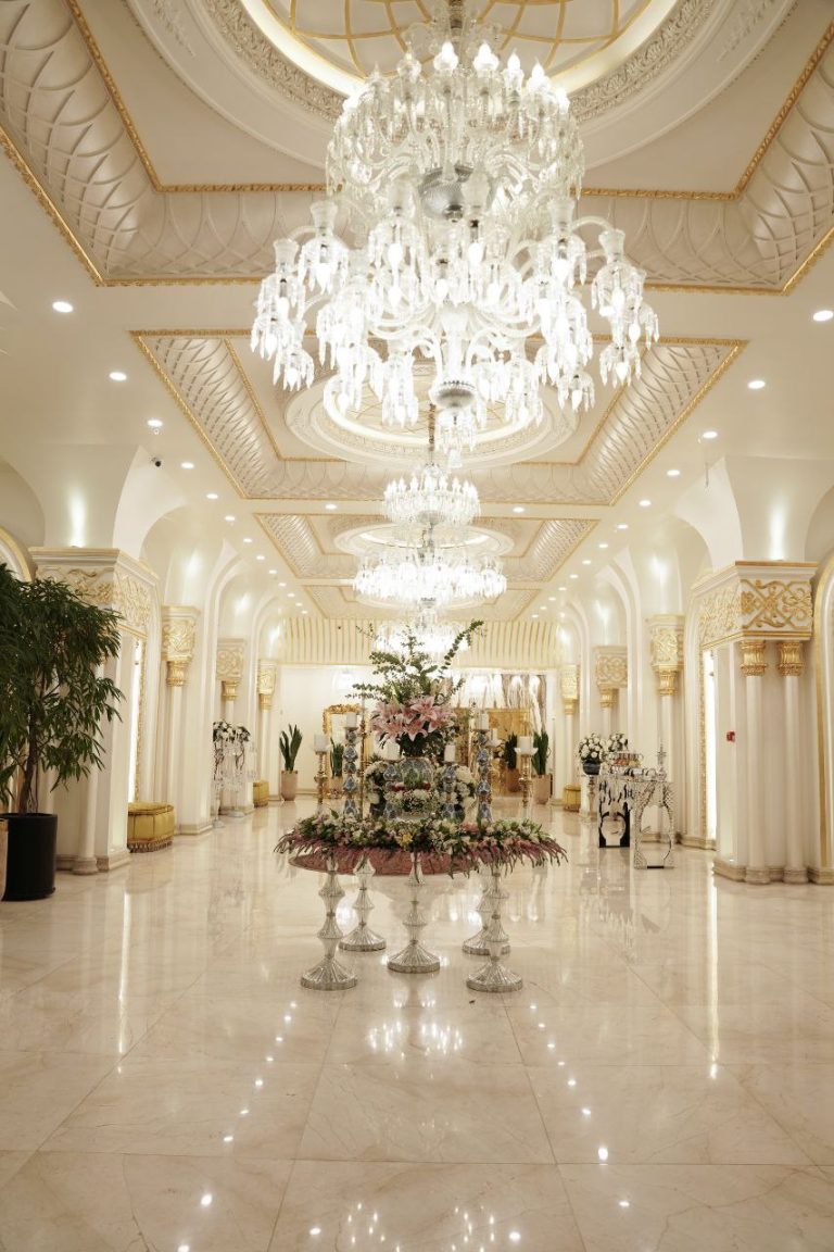 تالار پذیرایی مارینا پالاس