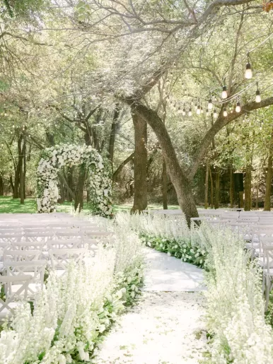 گل آرایی مراسم عروسی با شکوه