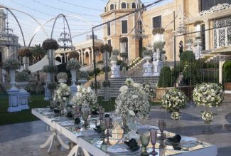 باغ تالار رونیکا