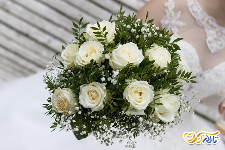 دسته گل عروس